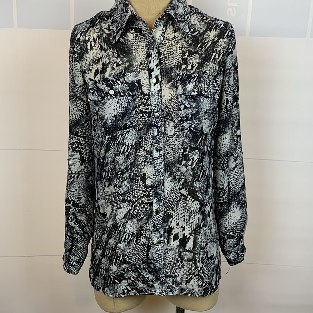 New Directions black and white snake print button down blouse, Small